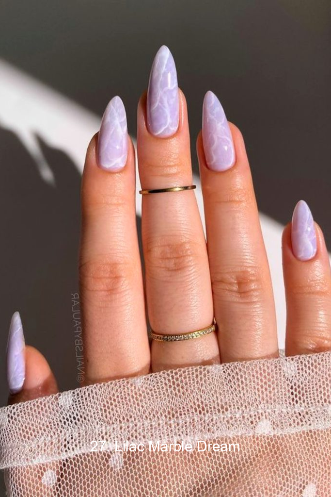 27. Lilac Marble Dream