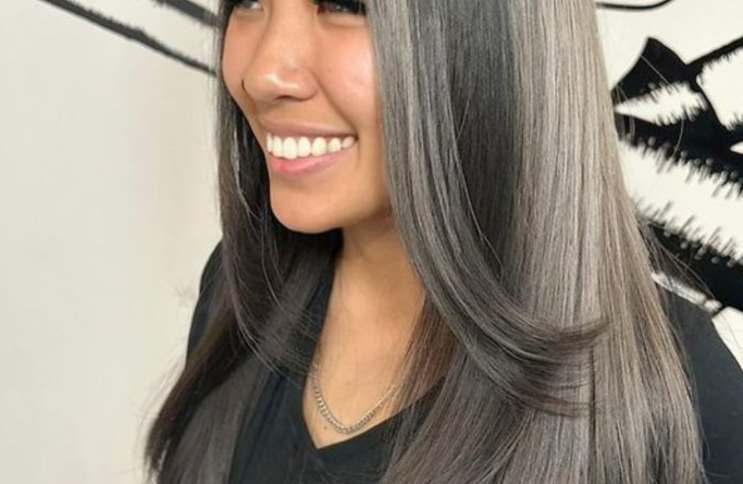 35 Sleek Silver Gradient